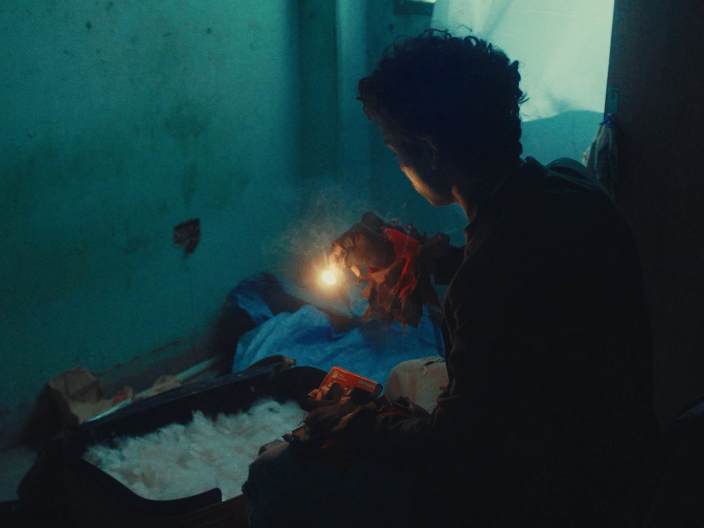 “El gil” — Camarú (dir. Manu Rios Bridoux)