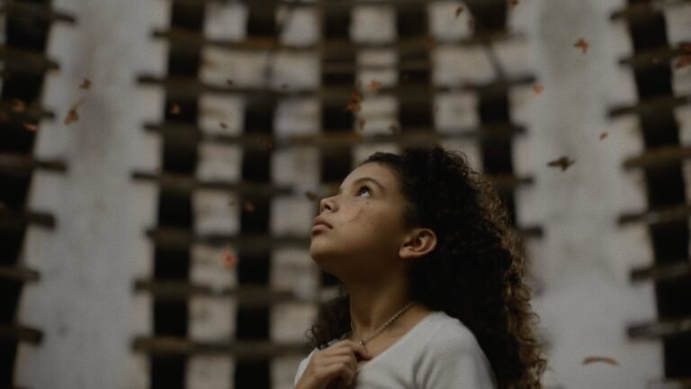 Lienzo, Sebastian Yatra