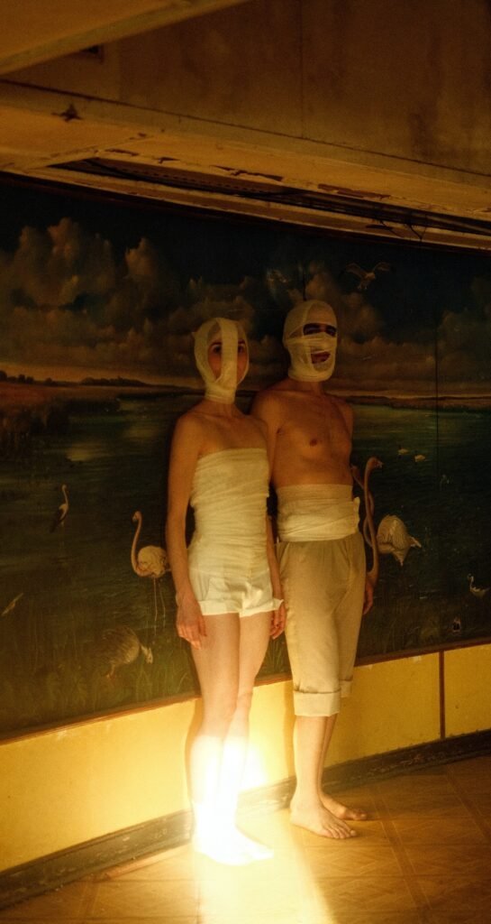 "7" — Sol Ulloa (dir. Juan Manuel Pinzón, Benjamín Baccetti) - Frame still del videoclip