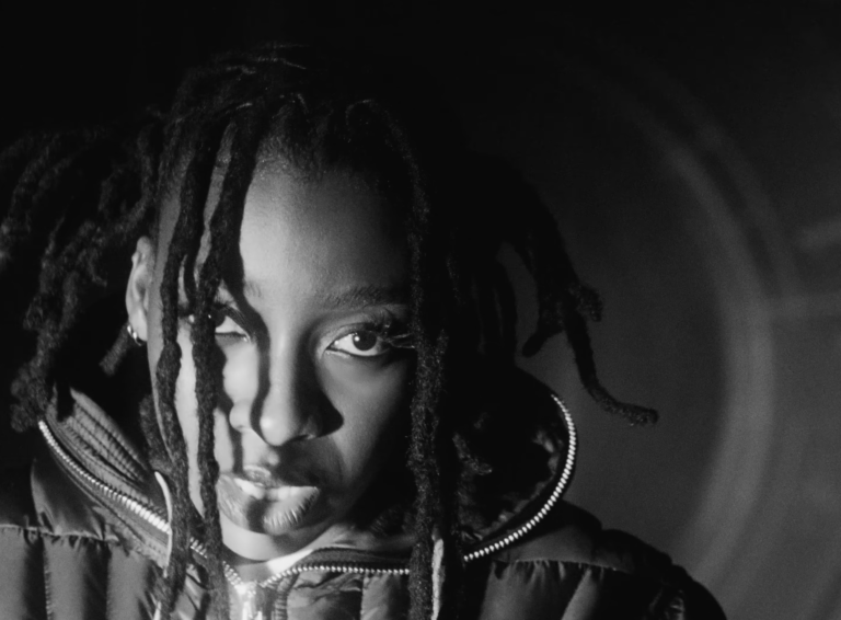 Flood, Little Simz, Obongjayar y Moonchild Sanelly