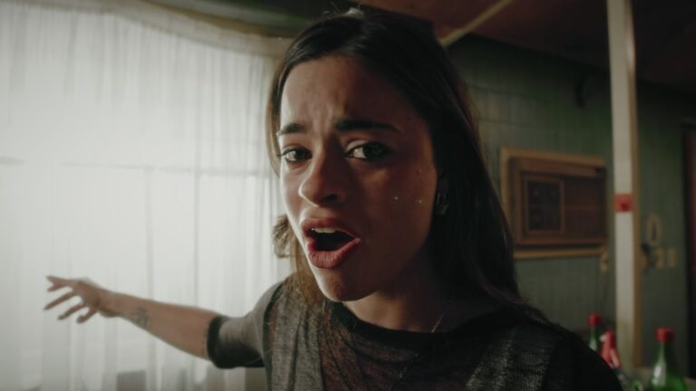 Te Prestaría Mis Ojos, Juli Savioli