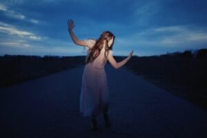 Inicio - Frame still del videoclip
