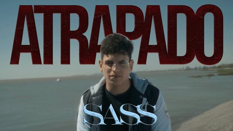 Atrapado, Sass