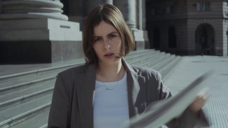 CTRL, Maria Wolff