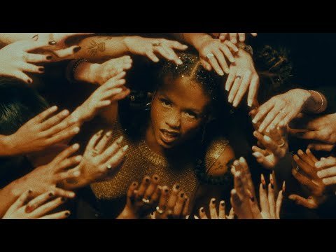 Dance (Lujuria), Yanna